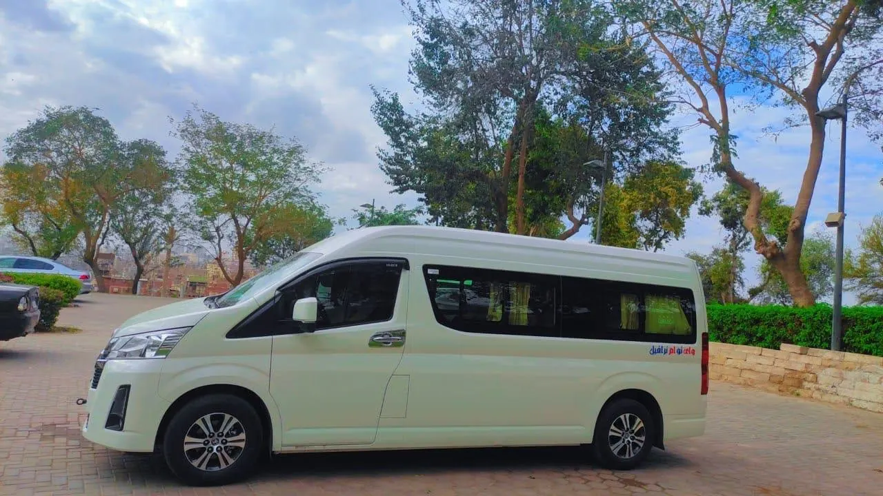 Trip Chanel 埃及私人旅遊廂型車